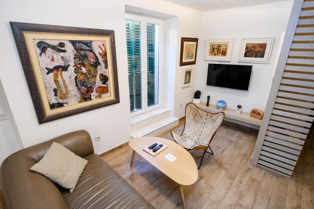 Apartmani Art Karampana Kotor Exterior photo